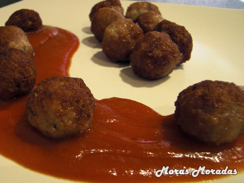 albóndigas caseras con salsa de tomate albóndigas caseras con salsa de tomate