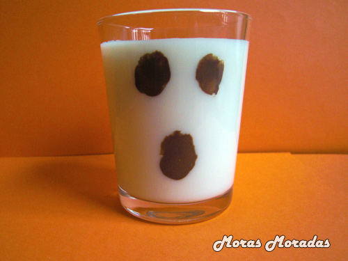 fantasma en un vaso fantasma en un vaso
