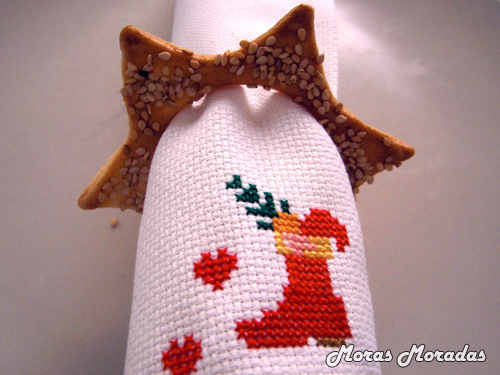 servilletero de hojaldre con forma de estrella servilletero de hojaldre con forma de estrella