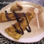 crepe con chocolate caliente y helado de turrón crepe con chocolate caliente y helado de turrón