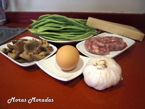 ingredientes nido de judías con salchichas y shitakes ingredientes nido de judías con salchichas y shitakes