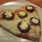 pizza con forma de corazón pizza con forma de corazón