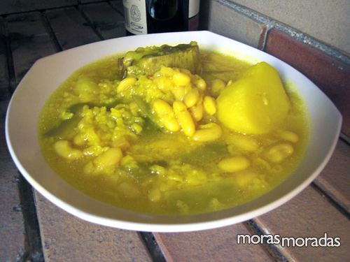 potaje de judías blancas con arroz
