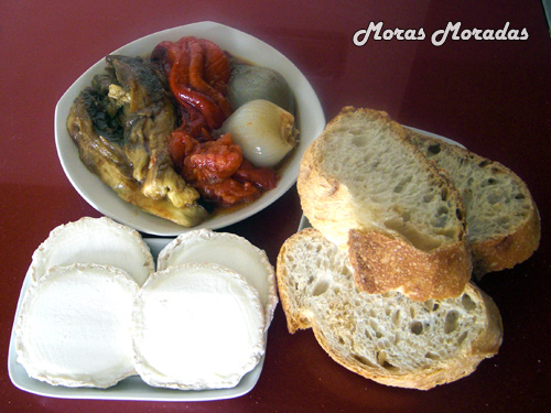 ingredientes para hacer torrada de escalivada y queso de cabra ingredientes para hacer torrada de escalivada y queso de cabra