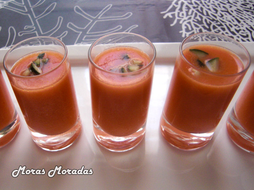 chupitos de gazpacho andaluz chupitos de gazpacho andaluz