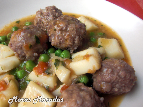 albóndigas con sepia albóndigas con sepia