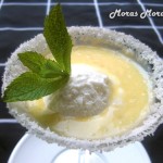 piña colada con helado de coco piña colada con helado de coco