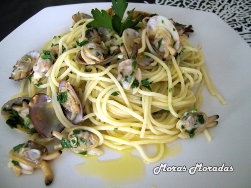 espaguetis con almejas