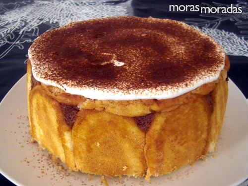 charlota de chocolate