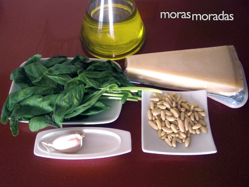 ingredientes para hacer salsa pesto