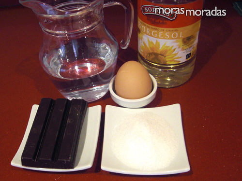 ingredientes para hacer merengue italiano bañado con chocolate