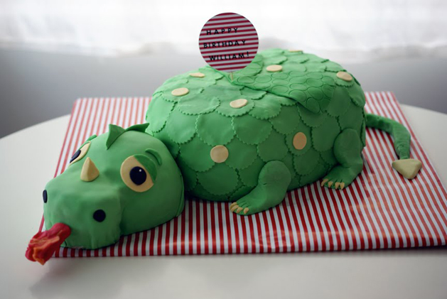 pastel de dragón