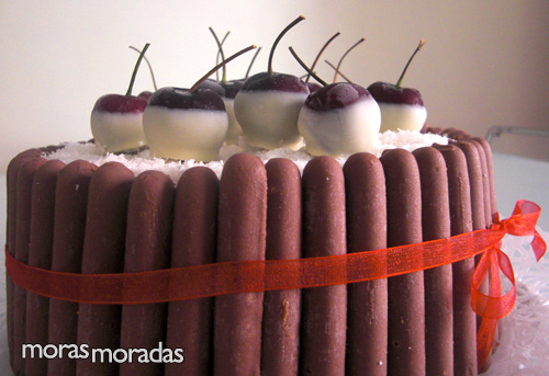 tarta de coco y cerezas tarta de coco y cerezas