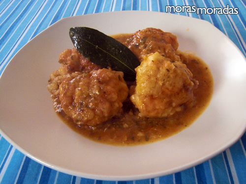 albóndigas de pescado albóndigas de pescado